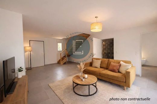 Villa in Castelnau-le-Lez, Hérault