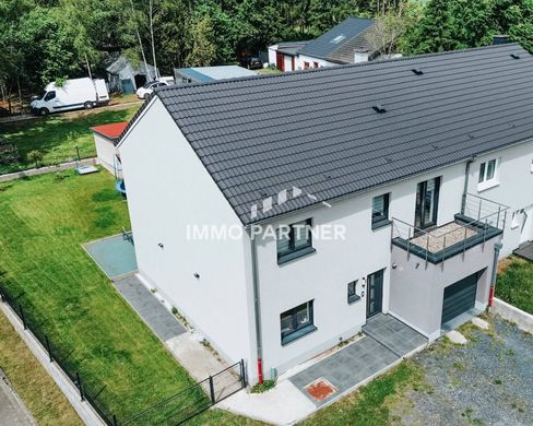 Luxury home in Troine-Route, Wincrange