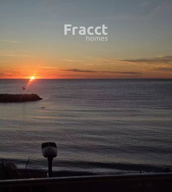 Apartment / Etagenwohnung in Roquebrune-Cap-Martin, Alpes-Maritimes