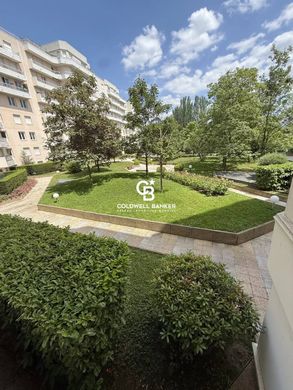 Boulogne-Billancourt, Hauts-de-Seineのアパートメント