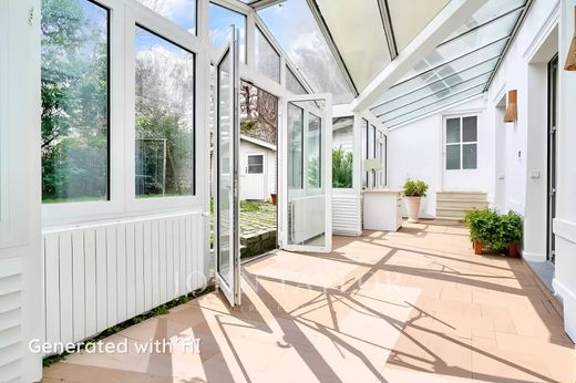 Apartment in La Muette, Auteuil, Porte Dauphine, Paris