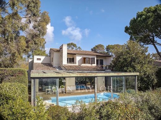 Villa a Mougins, Alpi Marittime