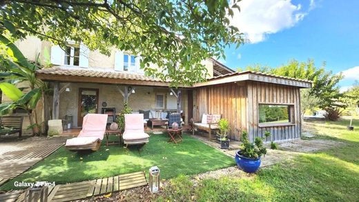Luxury home in Monségur, Gironde
