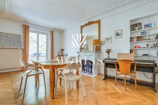 Apartment in Nation-Picpus, Gare de Lyon, Bercy, Paris