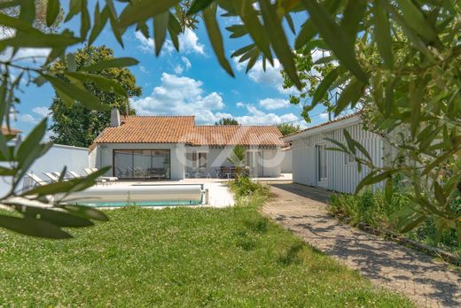 Maison de luxe à Gujan-Mestras, Gironde