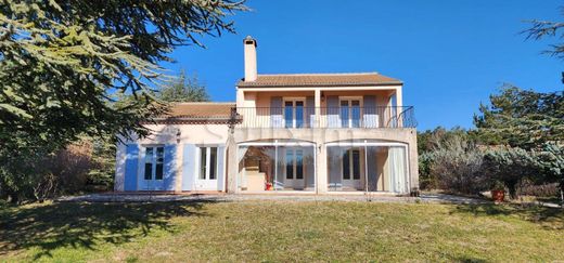 Luxury home in Grignan, Drôme
