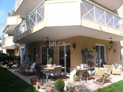 아파트 / 앙티브, Alpes-Maritimes