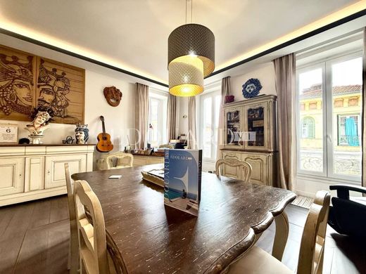 Apartment in Menton, Alpes-Maritimes