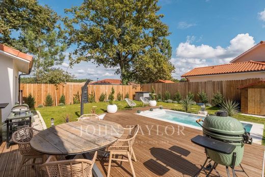 豪宅  Mimizan, Landes