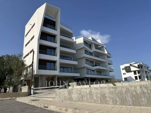 Penthouse in Germasógeia, Limassol District