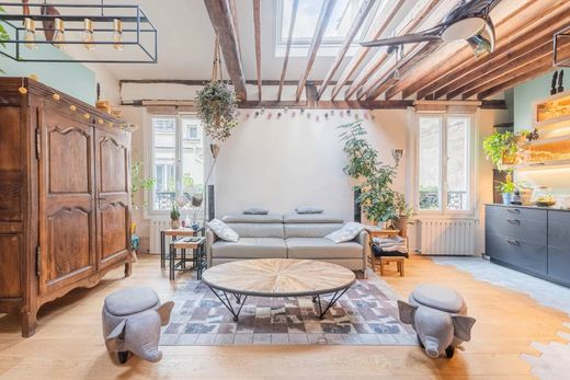 Apartment in Bastille, République, Nation-Alexandre Dumas, Paris