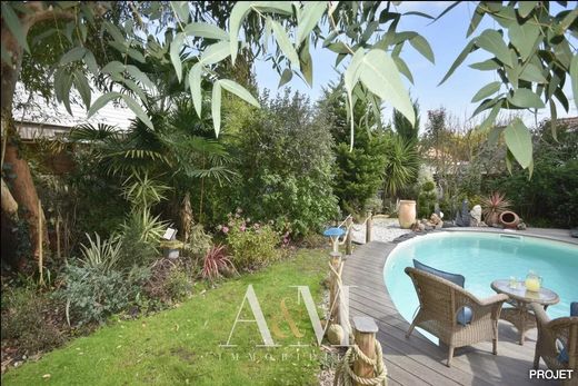 Luksusowy dom w Arès, Gironde