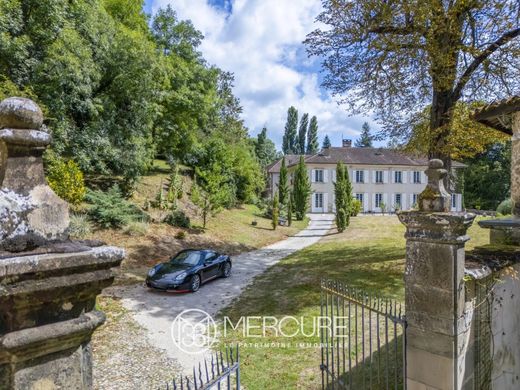 豪宅  Saint-Marcellin, Isère