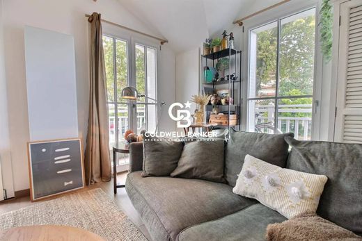 Apartment / Etagenwohnung in Arcachon, Gironde