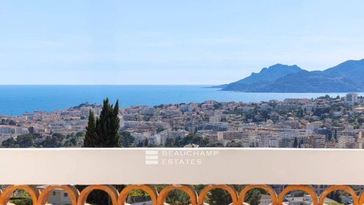 Villa in Cannes, Alpes-Maritimes