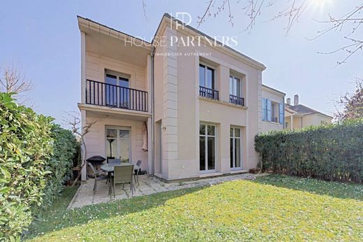 Luxury home in Marly-le-Roi, Yvelines