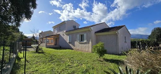 Villa in Ghisonaccia, Haute-Corse