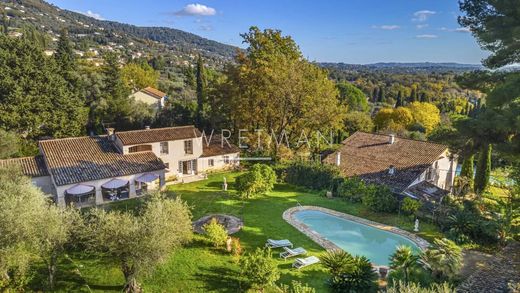 Villa a Spéracèdes, Alpi Marittime