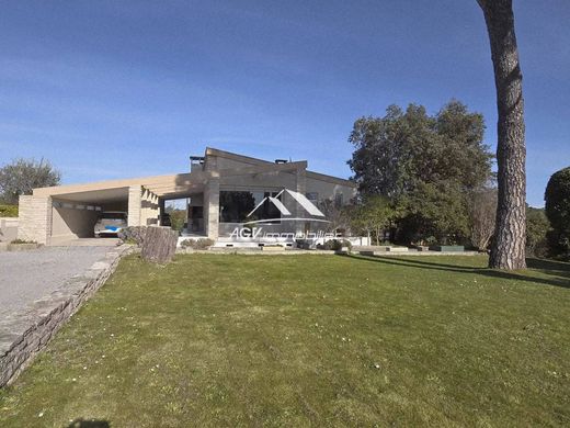 Luxury home in Saint-Privat-des-Vieux, Gard