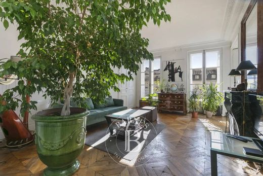 Apartment in Bastille, République, Nation-Alexandre Dumas, Paris