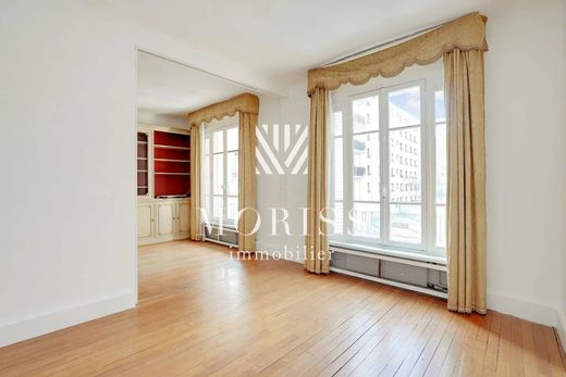 Apartment in Saint-Mandé, Val-de-Marne