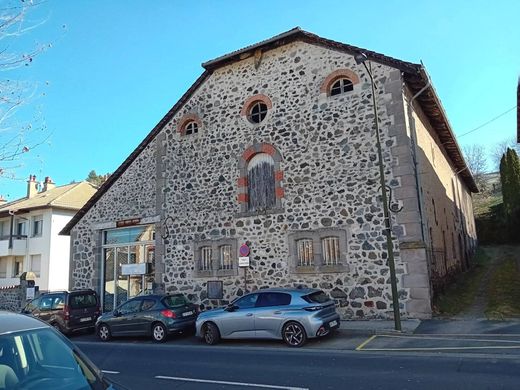 Casa de luxo - Aurillac, Cantal