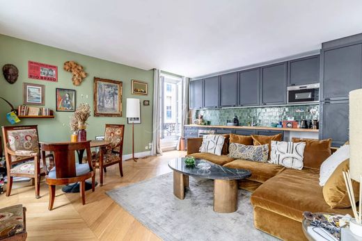 Apartment / Etagenwohnung in Saint-Germain, Odéon, Monnaie, Paris