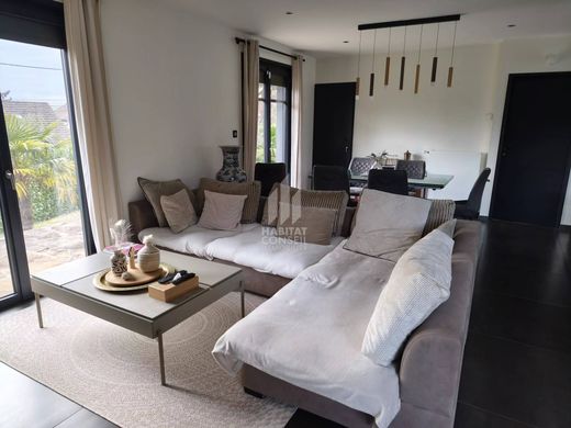 Luxury home in Montbonnot-Saint-Martin, Isère