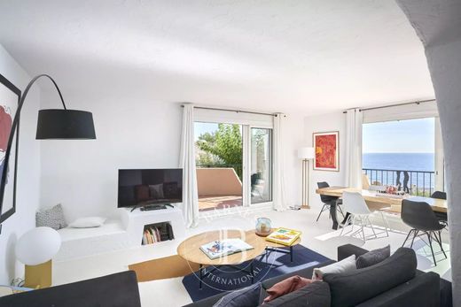 Duplex appartement in Théoule-sur-Mer, Alpes-Maritimes