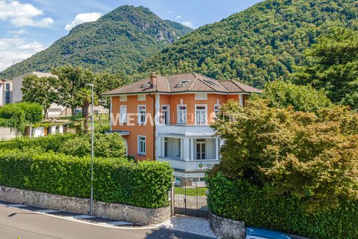Villa in Arbedo, Bellinzona District
