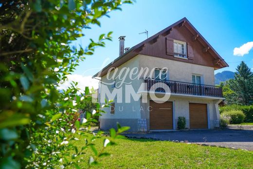 Maison de luxe à Saint-Jorioz, Haute-Savoie