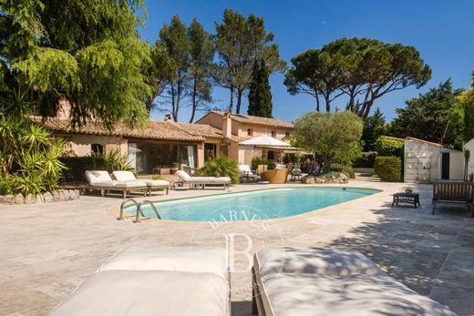 Villa in Le Plan-de-la-Tour, Var