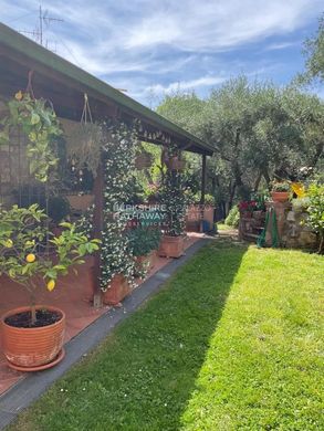Усадьба / Сельский дом, Массаросе, Provincia di Lucca