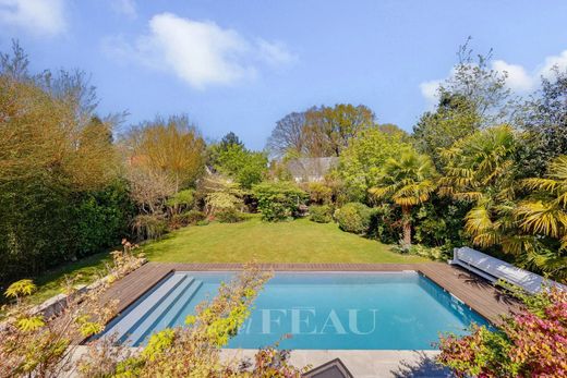 Luxury home in La Celle-Saint-Cloud, Yvelines