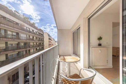 Apartment / Etagenwohnung in Monceau, Courcelles, Ternes, Paris
