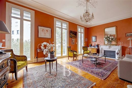 Luxury home in Bordeaux, Gironde