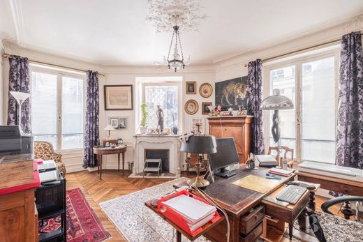 ﺷﻘﺔ ﻓﻲ Neuilly-sur-Seine, Hauts-de-Seine