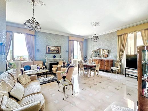 Apartment in Menton, Alpes-Maritimes