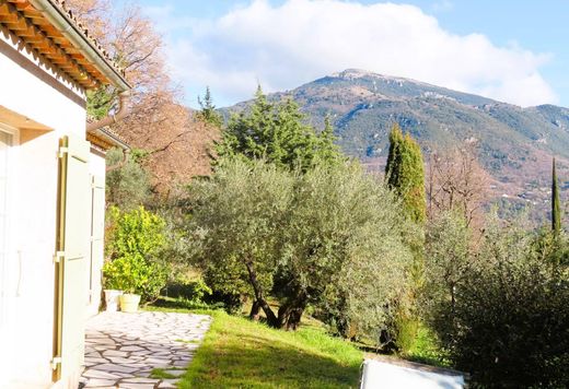 Βίλα σε Le Bar-sur-Loup, Alpes-Maritimes