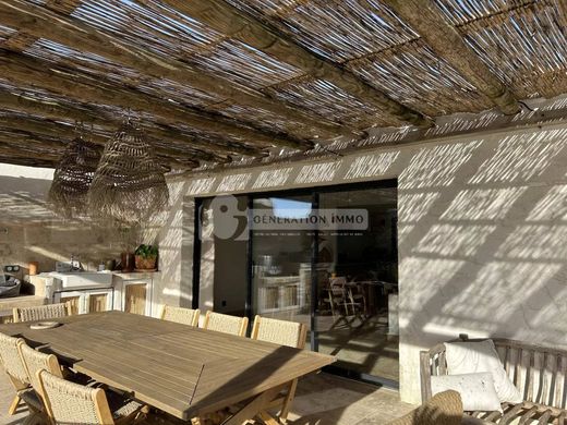 Luxe woning in Saintes-Maries-de-la-Mer, Bouches-du-Rhône