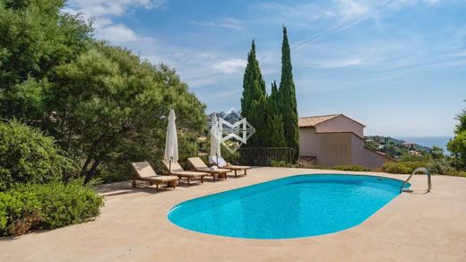 ‏וילה ב  Théoule-sur-Mer, Alpes-Maritimes