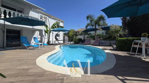 Luxury home in Le Cailar, Gard