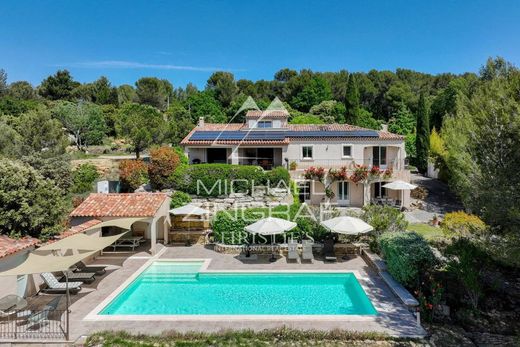 Luxury home in Pourrières, Var