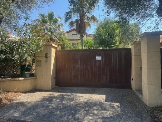 ﺷﻘﺔ ﻓﻲ Antibes, Alpes-Maritimes