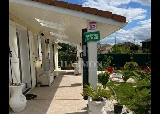 منزل ﻓﻲ Floirac (Gironde), Gironde