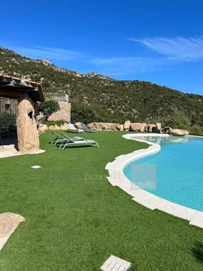 Вилла, Порто Черво, Provincia di Sassari