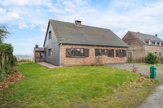 Luxury home in Bois-et-Borsu, Liège Province