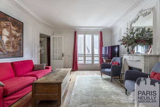 Apartment / Etagenwohnung in Champs-Elysées, Madeleine, Triangle d’or, Paris