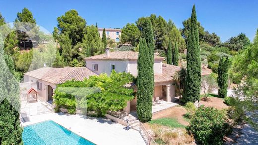Luxury home in Maussane-les-Alpilles, Bouches-du-Rhône