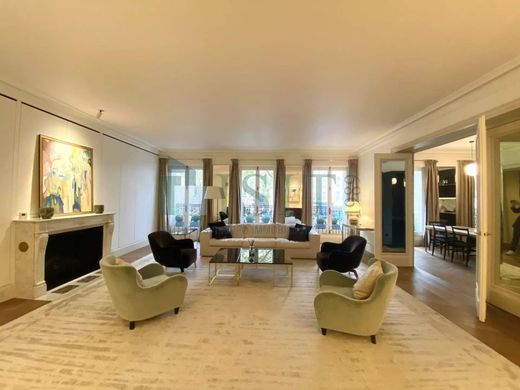 套间/公寓  Saint-Germain, Odéon, Monnaie, Paris